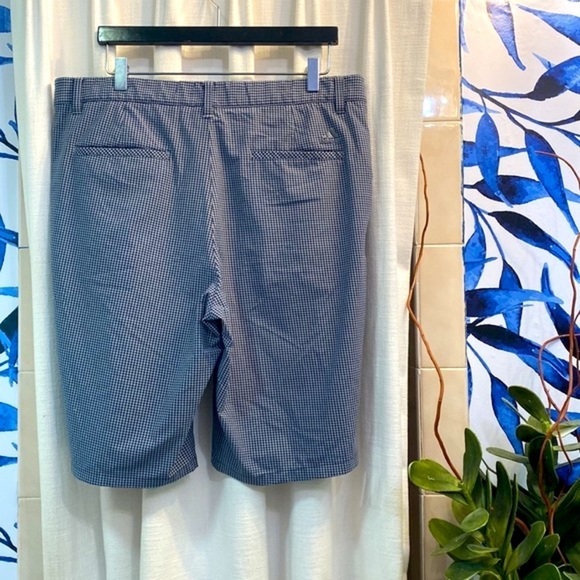 Men’s Adidas Black and Gray Checked Polyester Blend Golf Shorts Size 36 - Picture 4 of 7